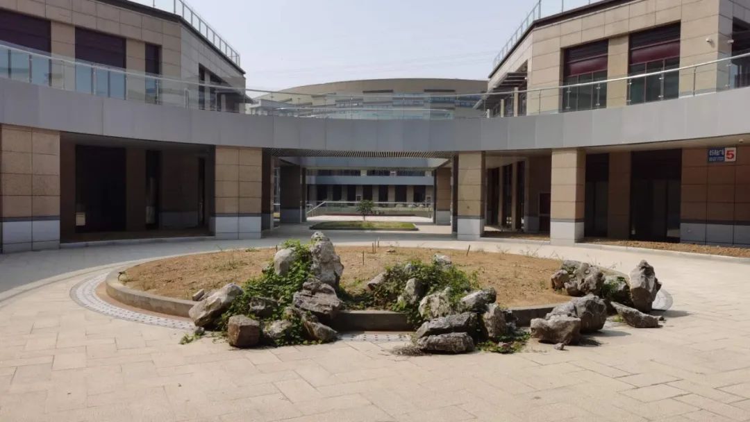 大学旁边！无锡一商业综合体来了！网友却纷纷吐槽风水不好？