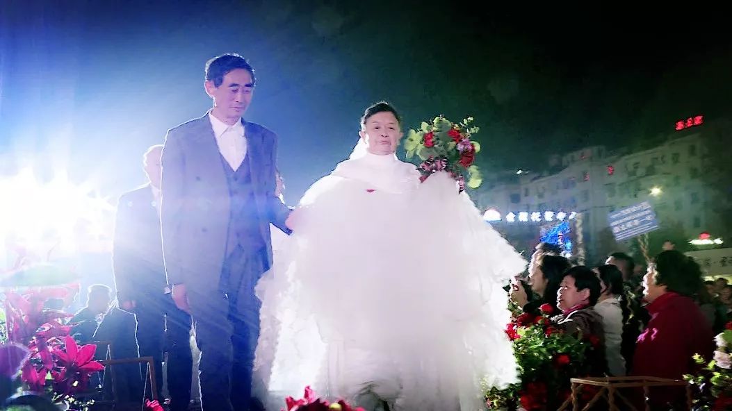 围观婚礼视频,带大家看婚礼现场