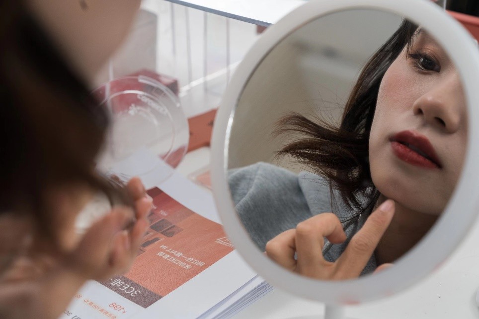 大牌实则很便宜,大牌也有廉价感