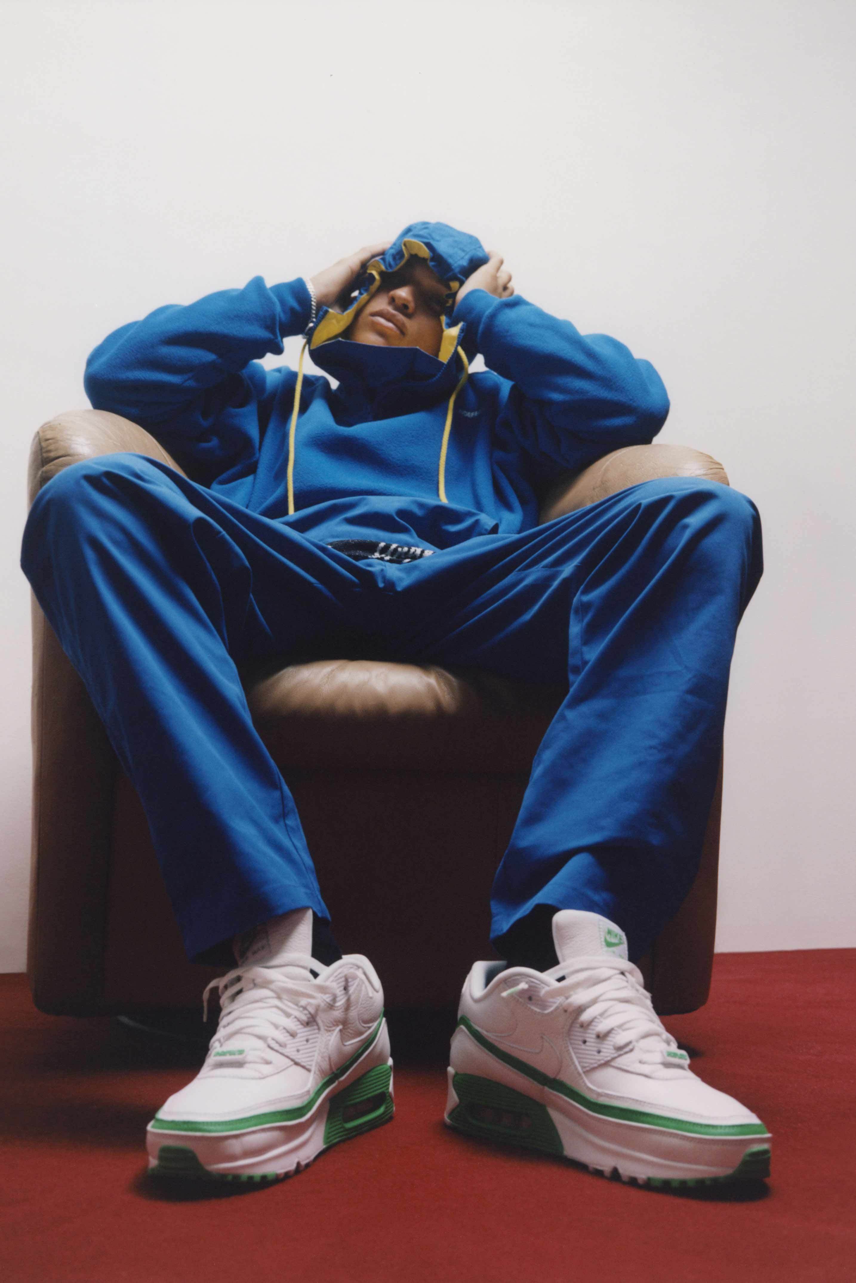 科比5联名undefeated40.5,undefeated联名鞋价格