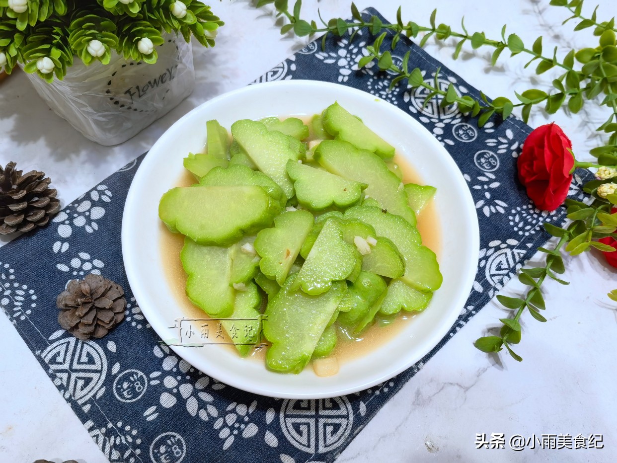 霜降后的北瓜还能吃吗,霜降后摘的南瓜好吃吗