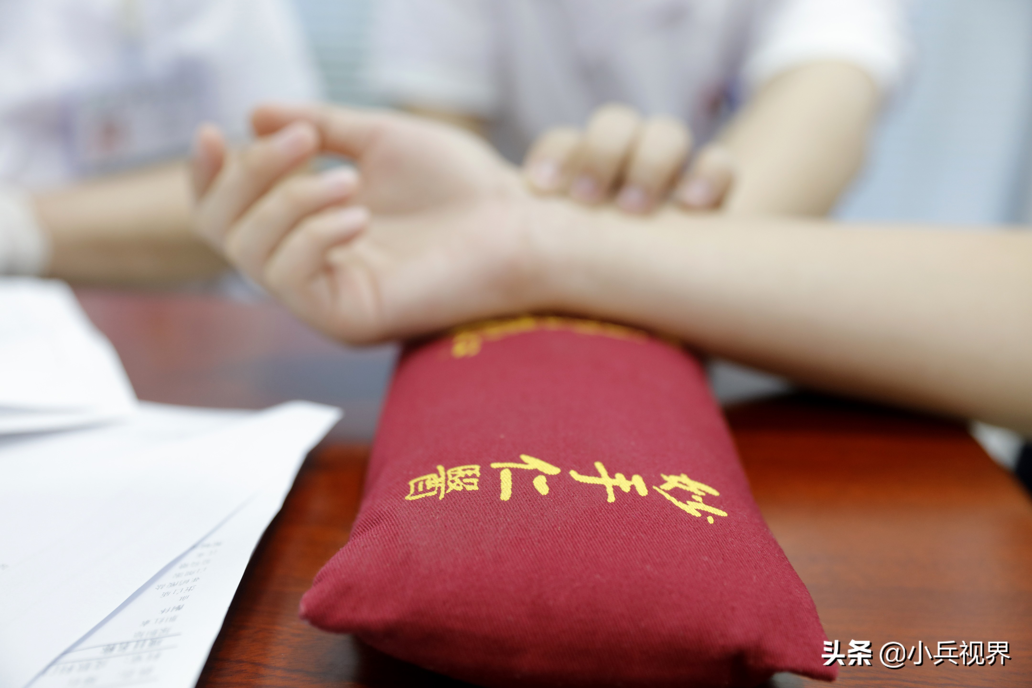 专治皮肤病疑难杂症的老中医,从医40年专治一种病