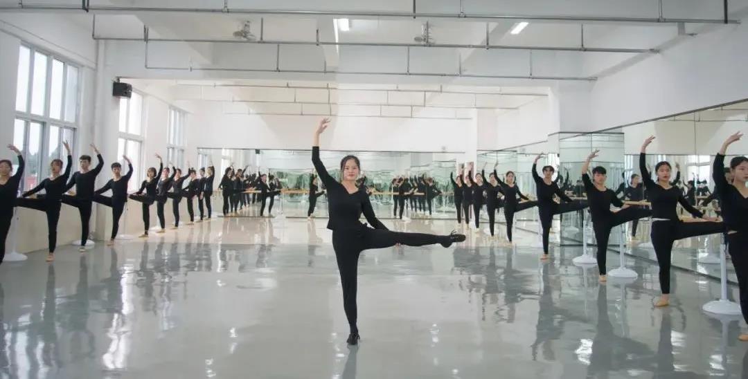 四川汽车职业技术学院招生报名,四川汽车职业技术学院2023单招