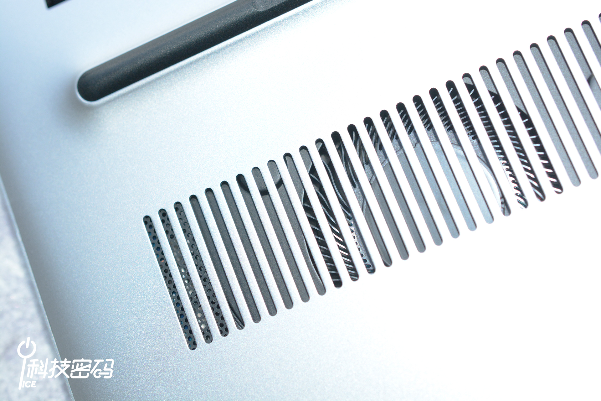 荣耀笔记本magicbook14有键盘灯吗,笔记本荣耀magicbook14英寸