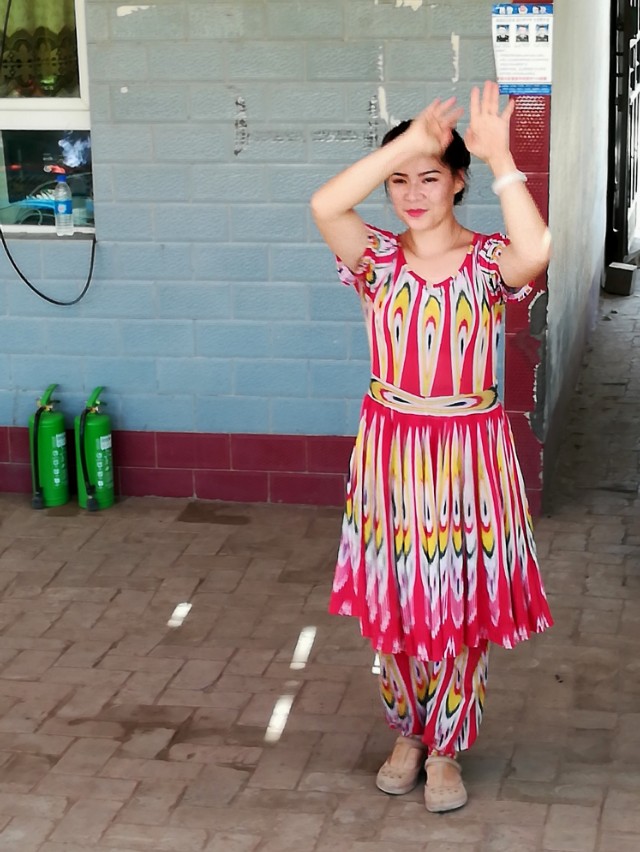 想吃葡萄一不留神掉海底了