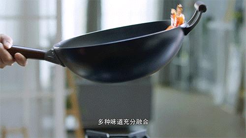 不锈钢蜂窝锅新锅开锅的正确方法,新锅第一次开锅锅身需要涂油吗