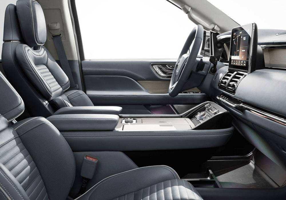 开车真的需要真皮座椅？其实没那么好，司机都该知道这个真相