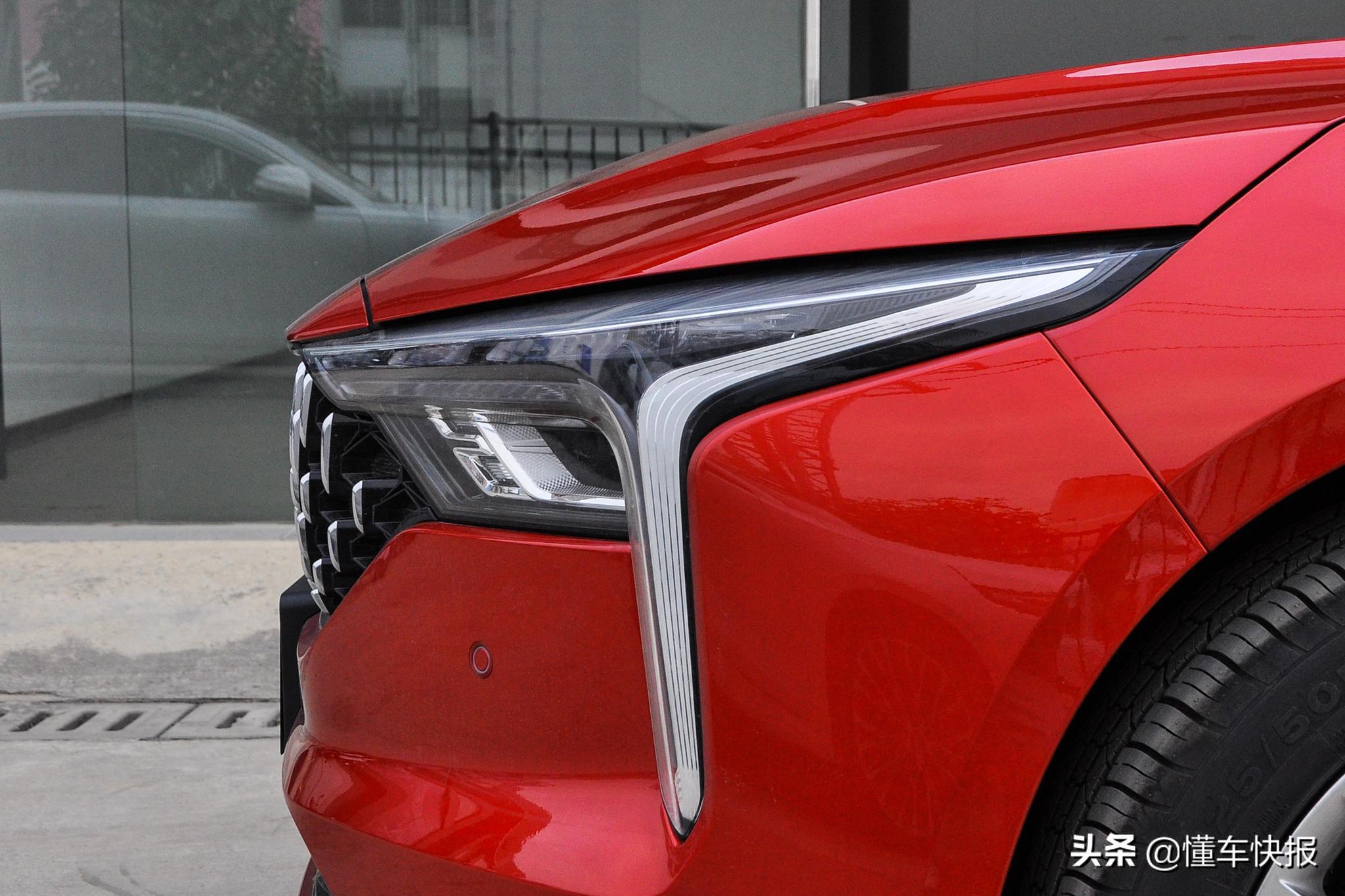 全新一代奔腾b70外观,全新一代奔腾b70实拍