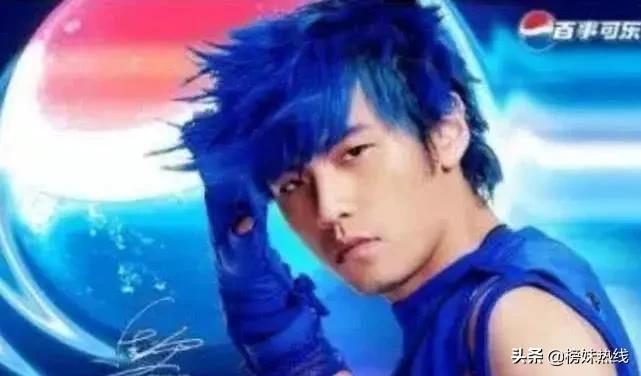 雷佳音优衣库广告是真的吗,雷佳音回应优衣库海报