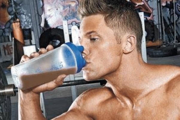 健身增肌粉和老年蛋白粉区别,蛋白质粉和健身粉的区别