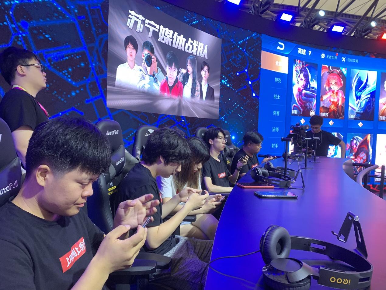 苏宁ChinaJoy激战最强AI818发力AI+零售