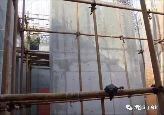 地下室模板施工技术交底,幕墙施工技术交底模板