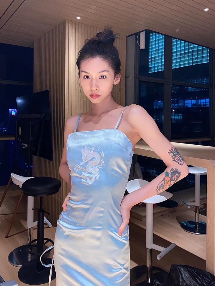 18年最受欢迎的连衣裙,2020最流行的30到40岁的连衣裙