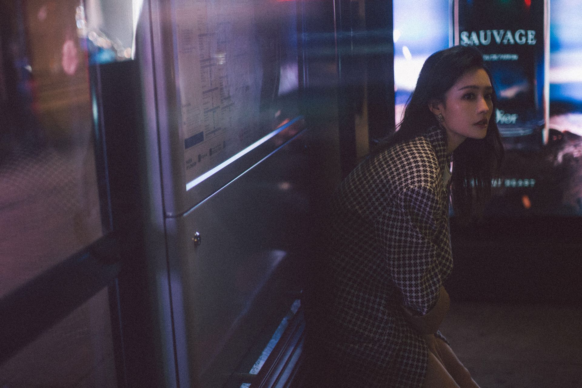 知性风格穿搭学李沁这么穿很好看,街拍李沁春秋穿搭