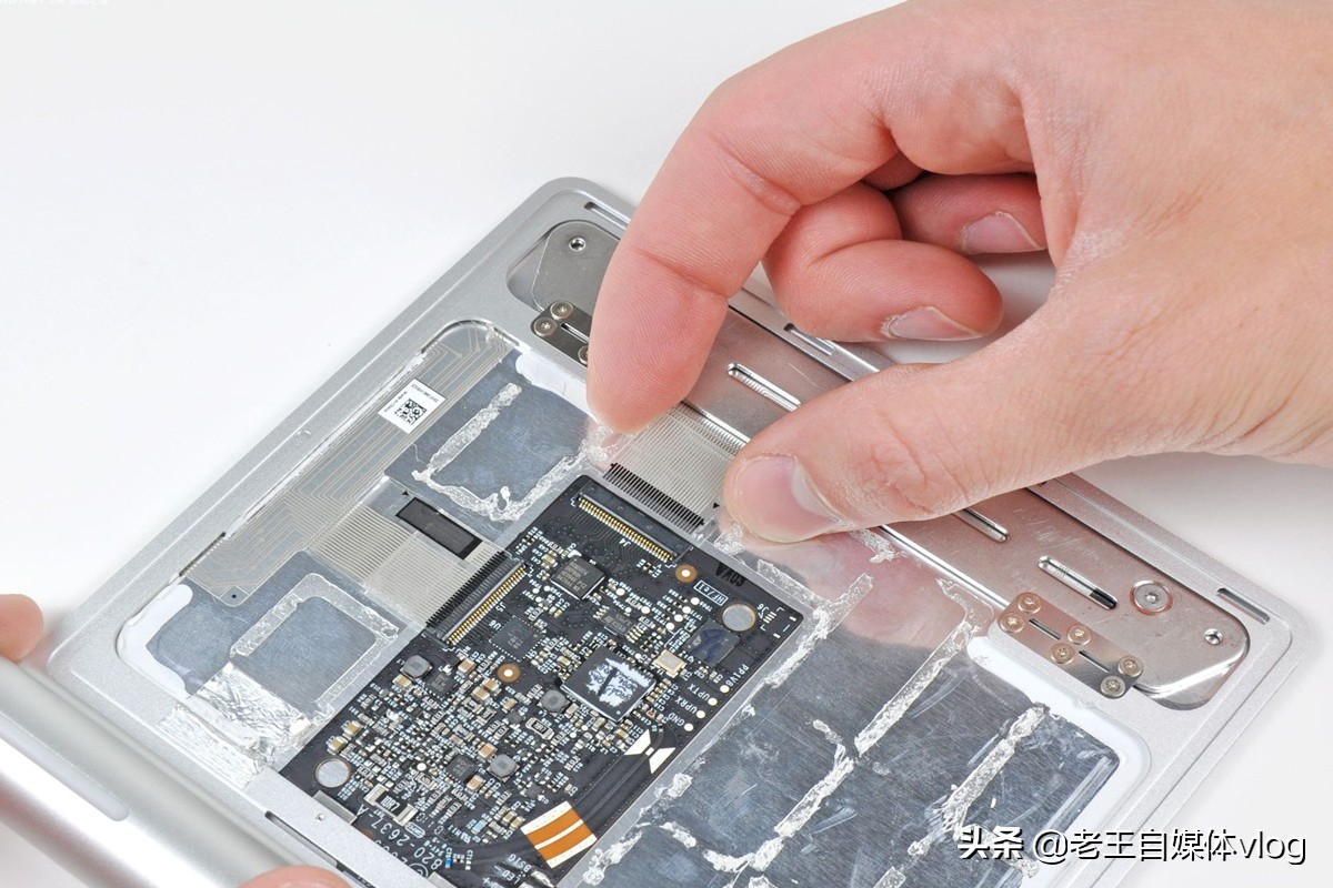 新手如何快速组装苹果手机,怎样自己组装一台苹果手机
