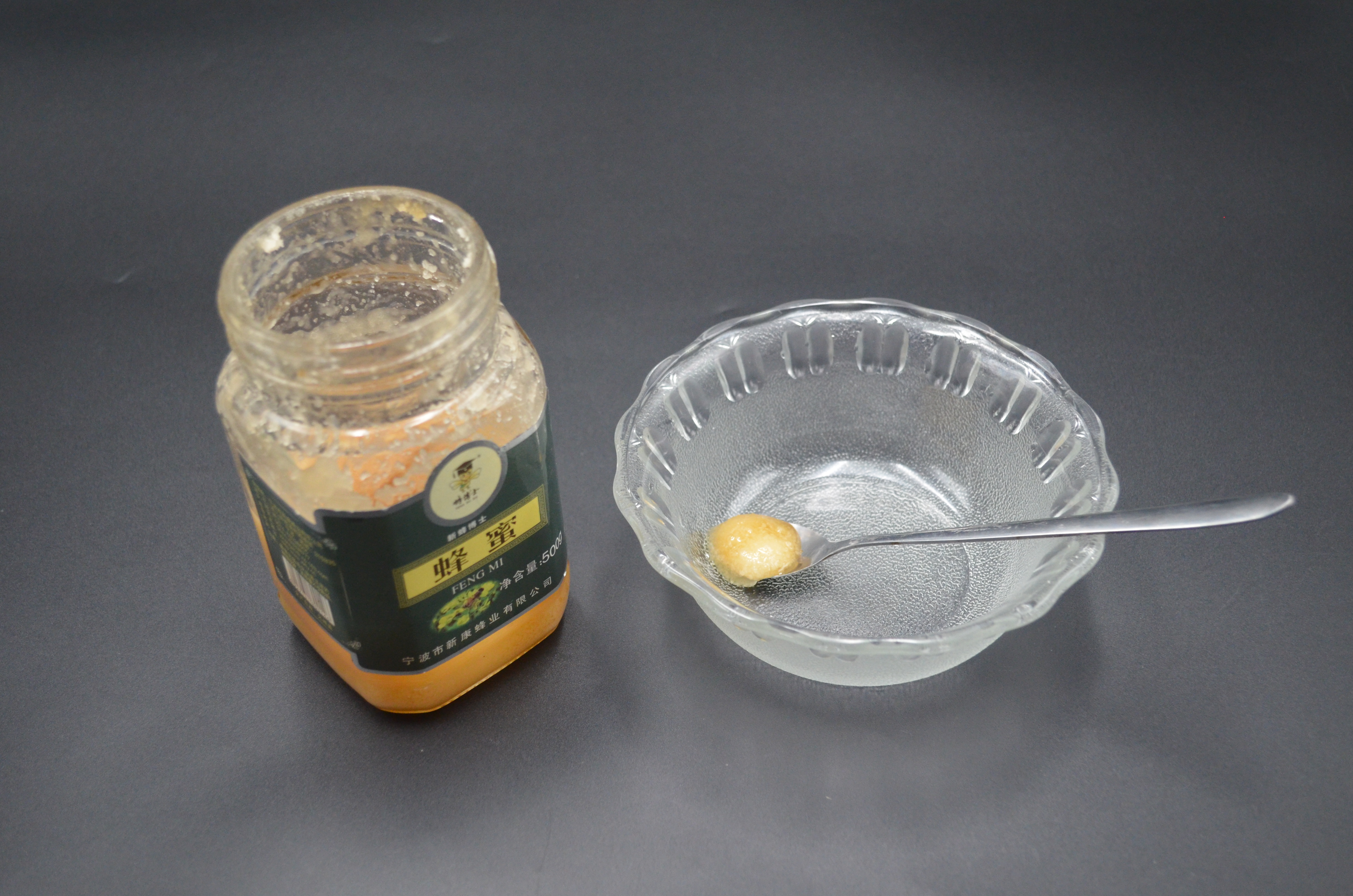 房间放一个不会被蚊子叮的东西,有什么东西放床边就不会被蚊子咬