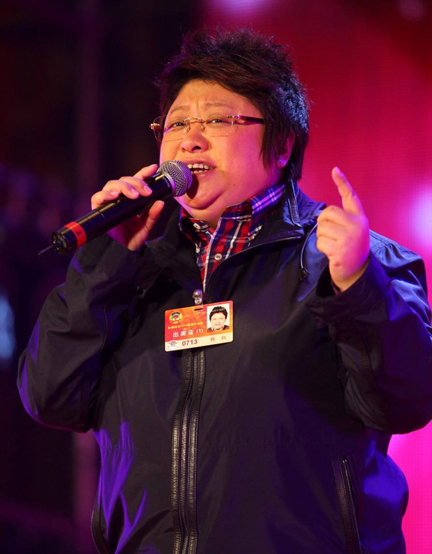 继韩红之后，这位顶级流量的捐赠最低调，捐助地点让人意想不到