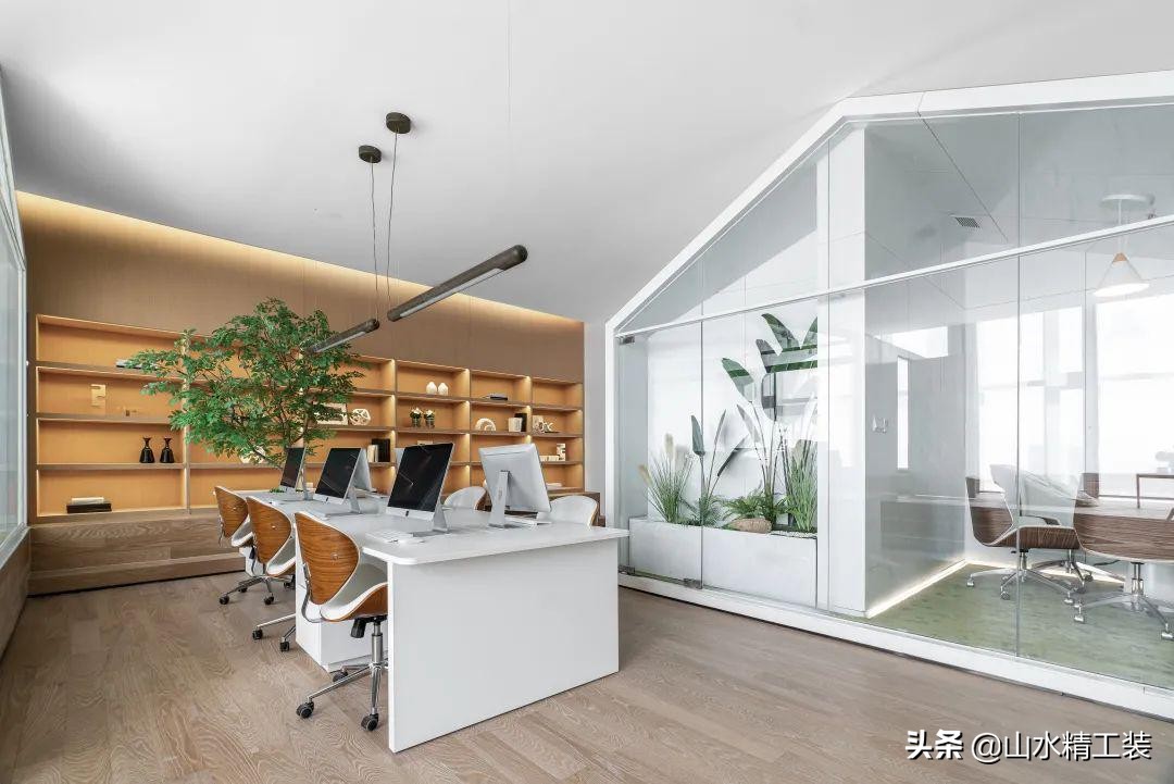 中国十大公装设计「山水精工装」丨赋予自然情绪的办公样板间