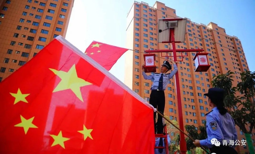 祝福祖国守护百姓健康,祝福祖国繁荣昌盛我在岗