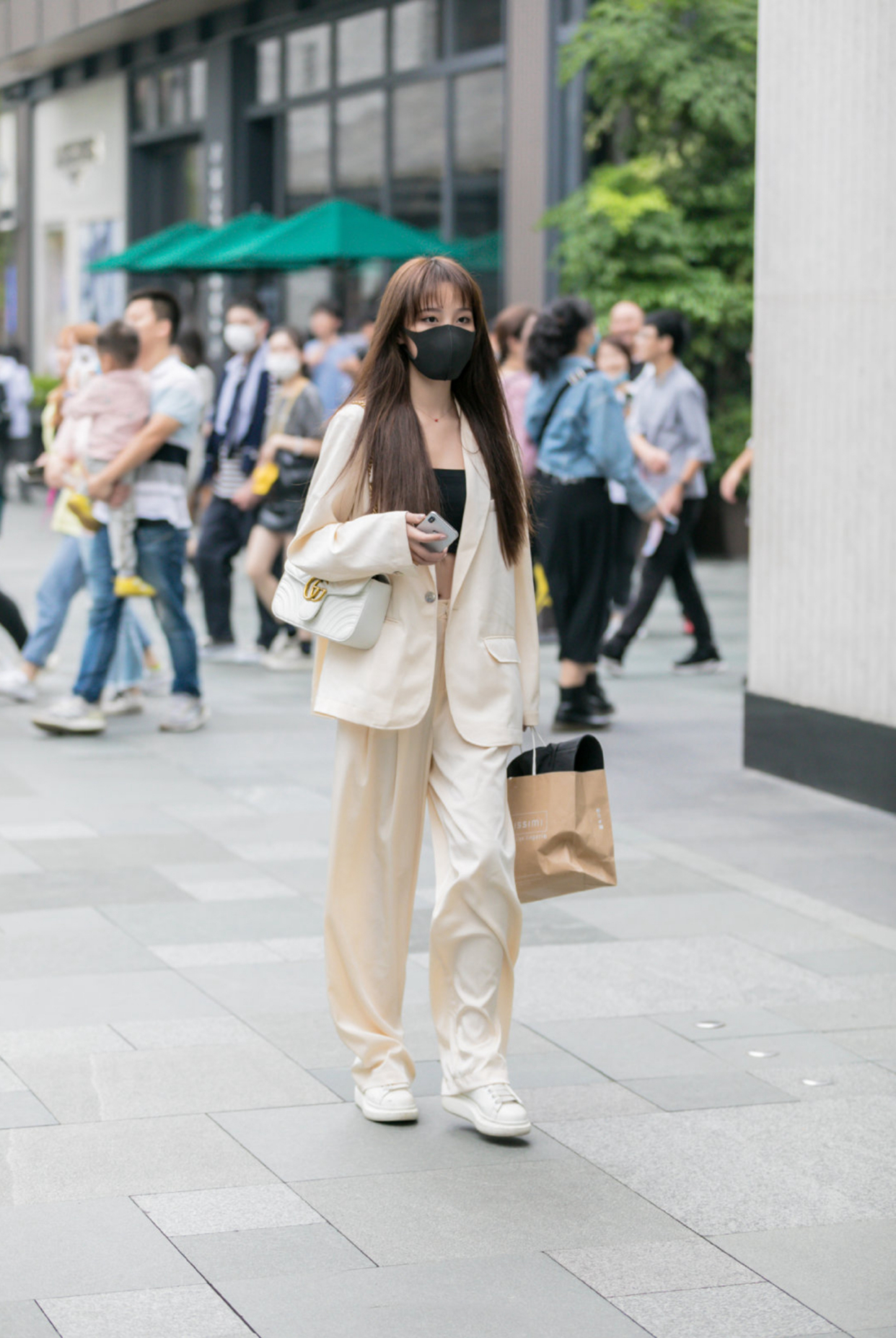 西装无下装穿搭,休闲西装怎么穿搭才好看