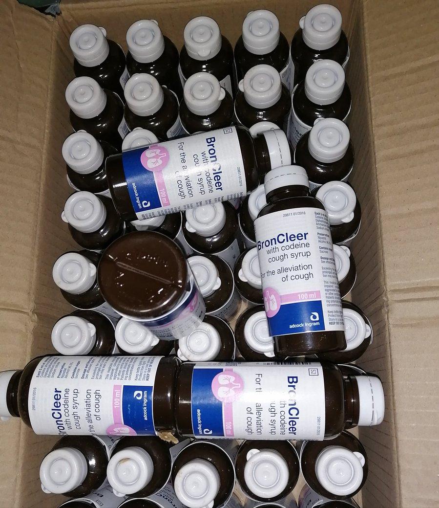 非洲国家经济衰退，止咳糖浆成为新型*品毒**！津巴布韦大量青年上瘾