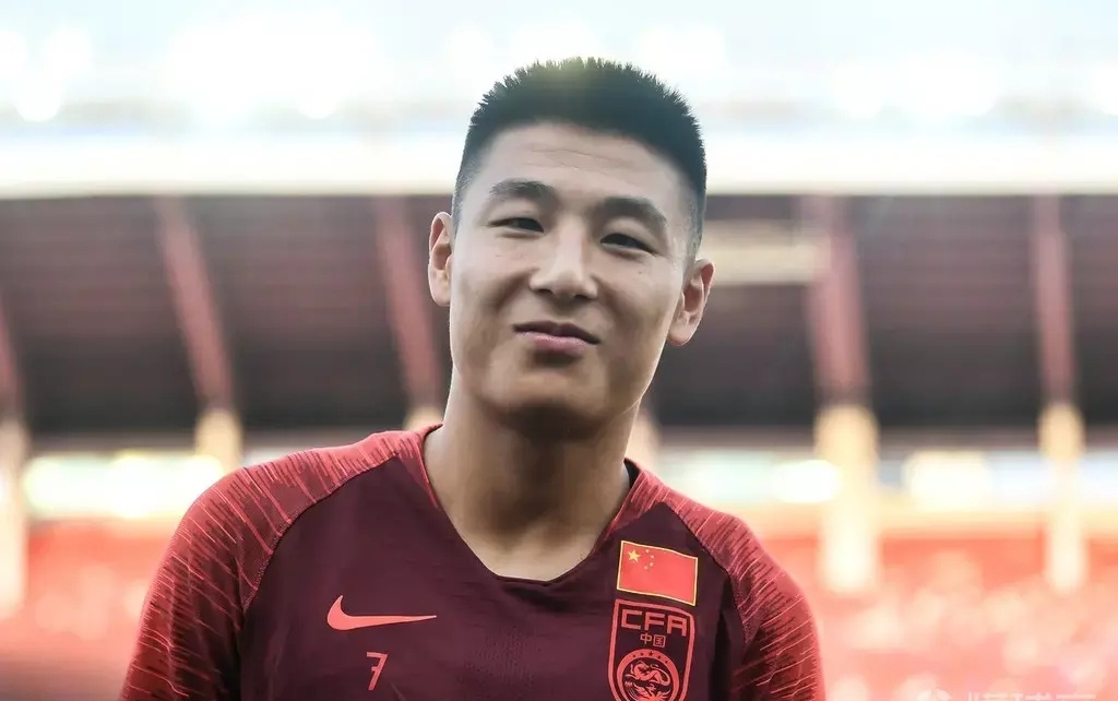 梅西与c罗巅峰对决梅西绝杀,fifa20c罗和梅西