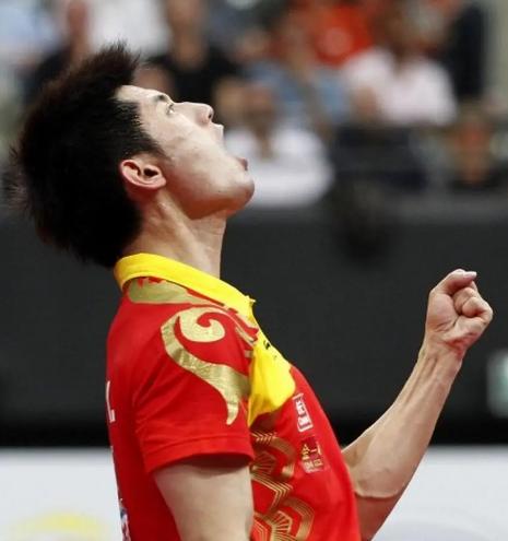 张继科在刘诗雯低谷期高调秀恩爱,张继科乒乓球遗憾