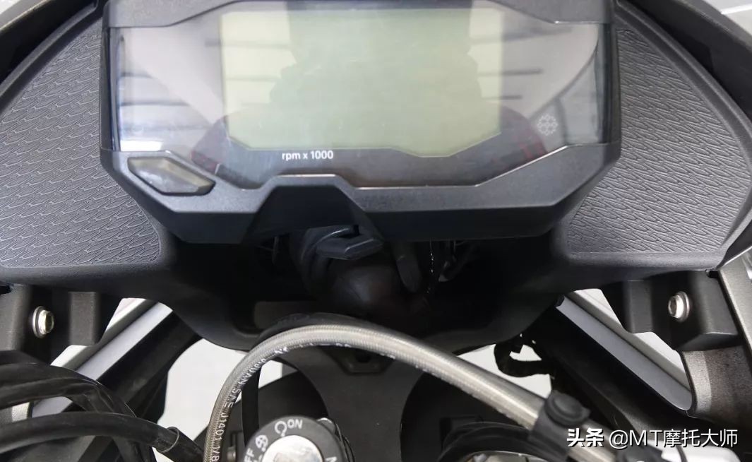 新款宝马g310gs摩托车,宝马g30摩托车怎么样