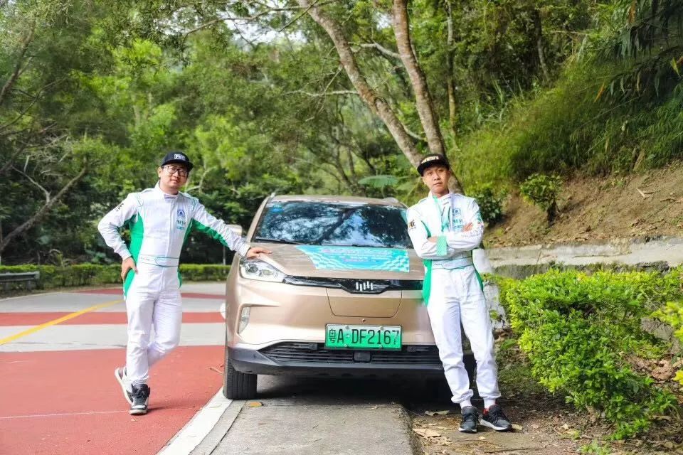 二手新能源汽车怎么买不会被坑,入手二手新能源汽车注意什么