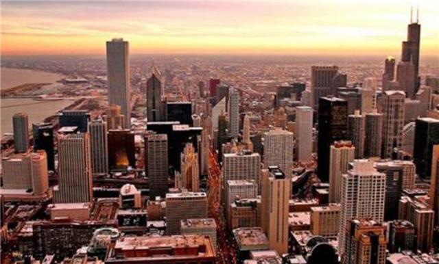 移民美国难，放弃美国籍更难！交弃国税再交惩罚税，不交税别想走