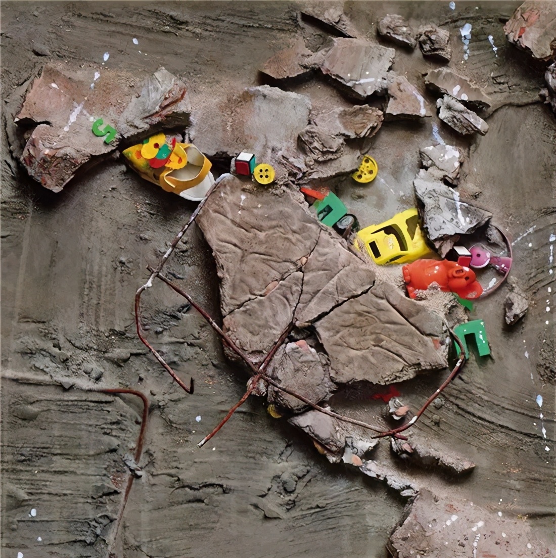 冷军最贵废旧铁桶,冷军烂铁桶图片