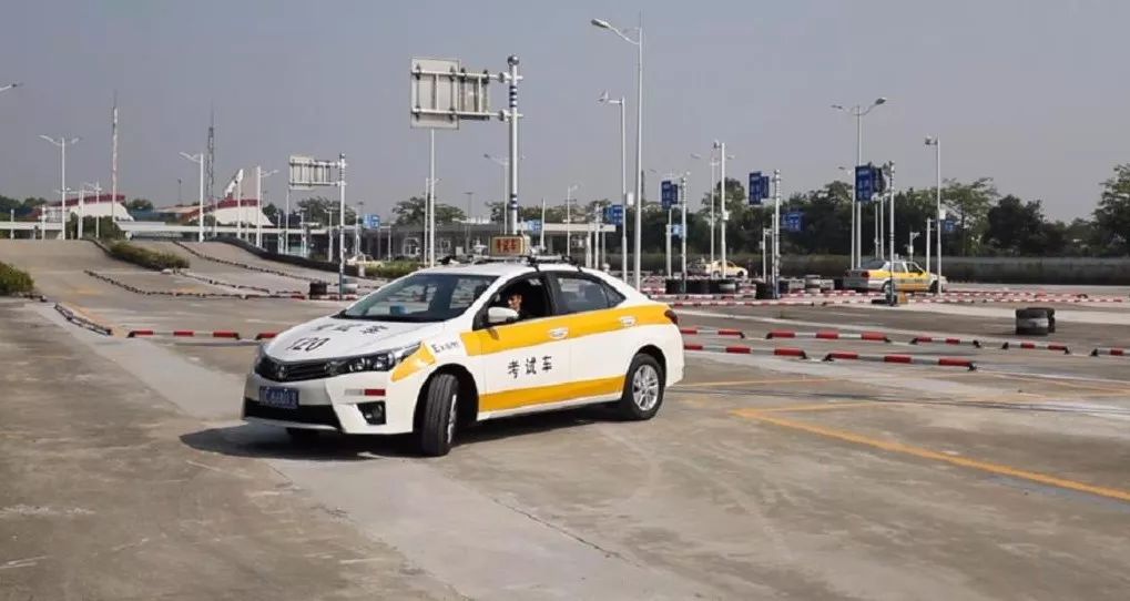 50岁以上老人学驾照好吗,珠海有培训老年人驾校吗