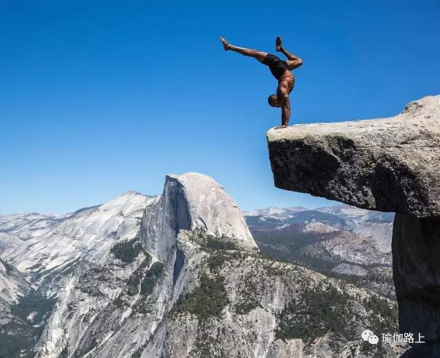 男人裸体瑜伽？一开始我的内心是拒绝的
