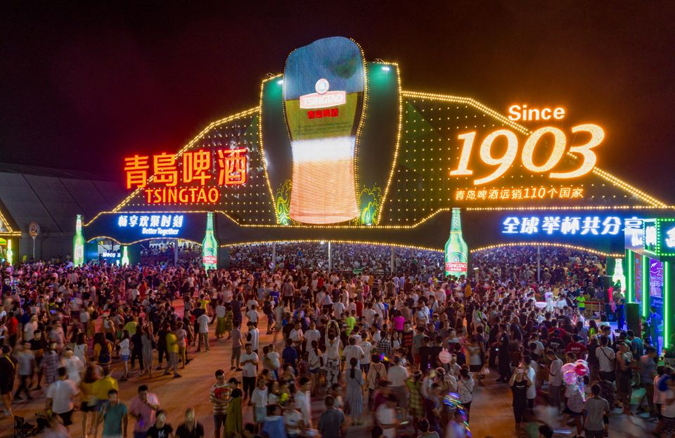 青岛啤酒城金沙滩五一,青岛西海岸金沙滩啤酒城啤酒节