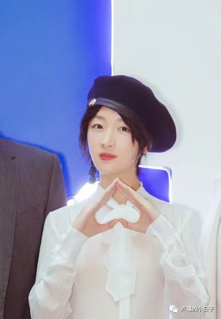 法国女性必买的衣服,真正时髦的巴黎女人到底在穿什么