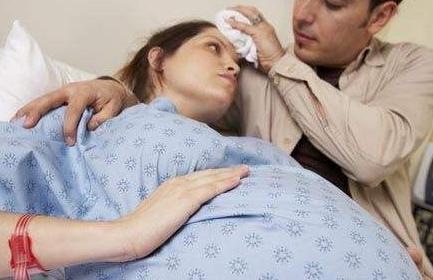 “我怀孕了,把你家网关了”,孕妇对邻居命令道,不料被霸气回怼