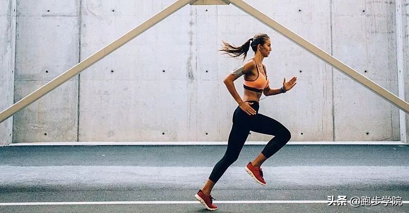 你的走姿决定你的健康状态和气质,跑步步态很正意味着什么