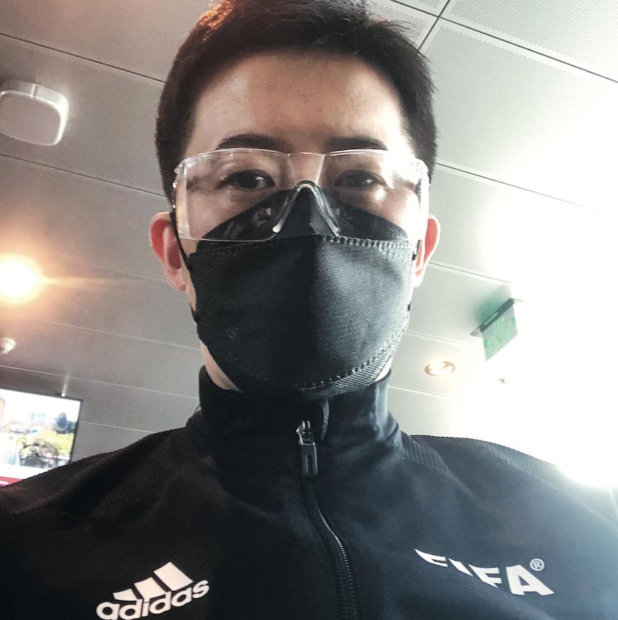 一个人的足球赛视频,一个人的世界杯纪录片