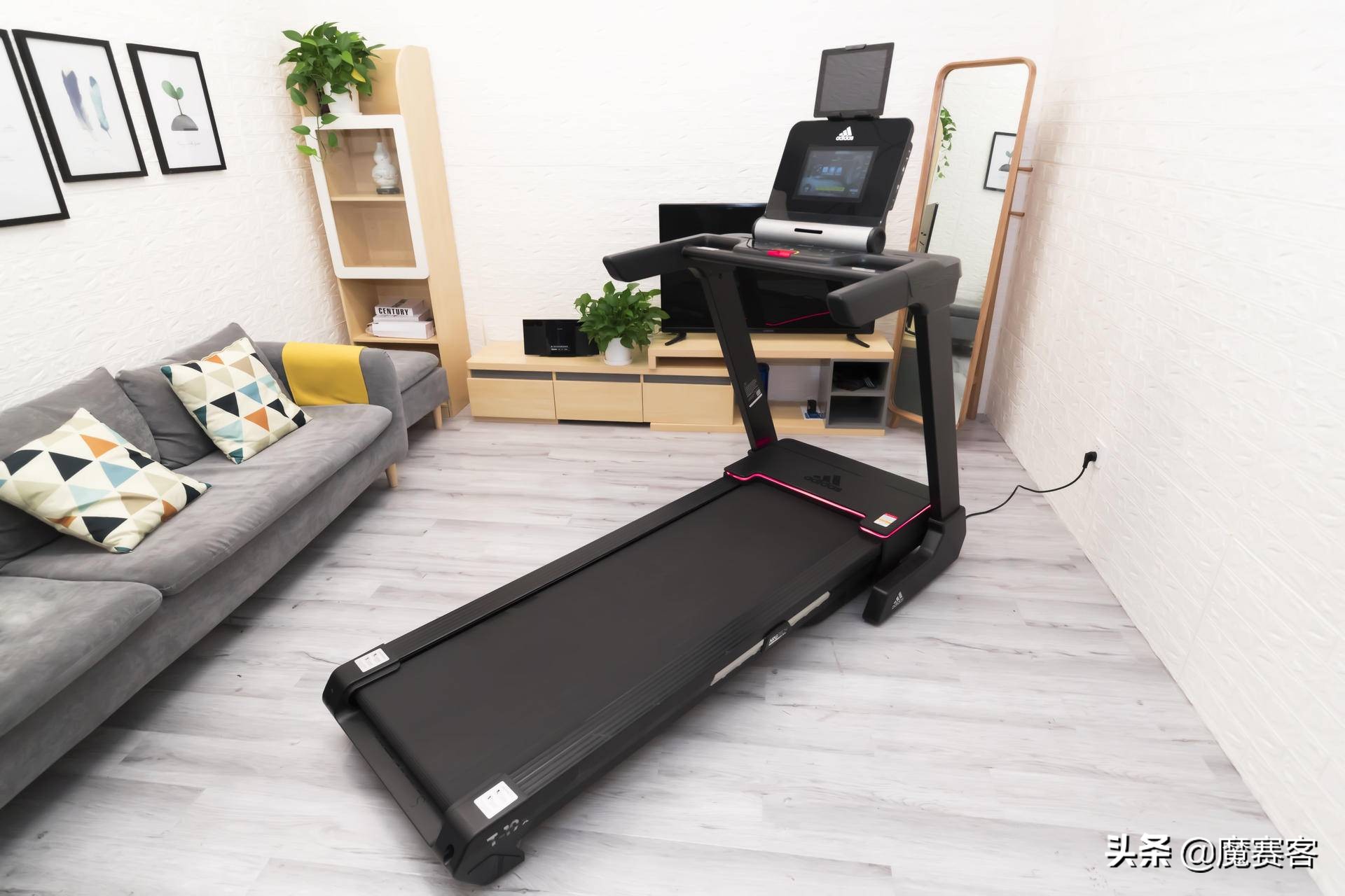 阿迪达斯t19跑步机,阿迪达斯跑步机t19i