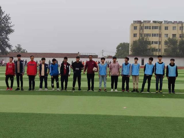 义马英山国际学校足球比赛,第二届校园体育文化节开幕式