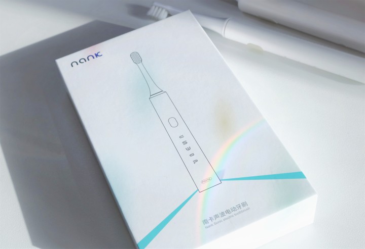 双纳米牙刷11必买清单,南卡声波电动牙刷开箱测评