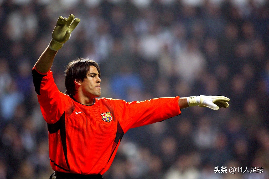 范加尔执教巴萨阵容,范加尔执教巴萨的表现