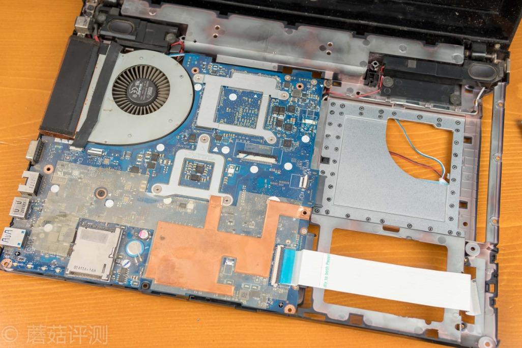 联想y400转轴坏了修理,转轴坏了换a壳手工费多少