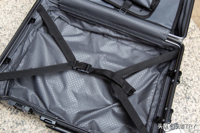 镁铝合金行李箱拉杆箱,拉杆行李箱哪款比较好用
