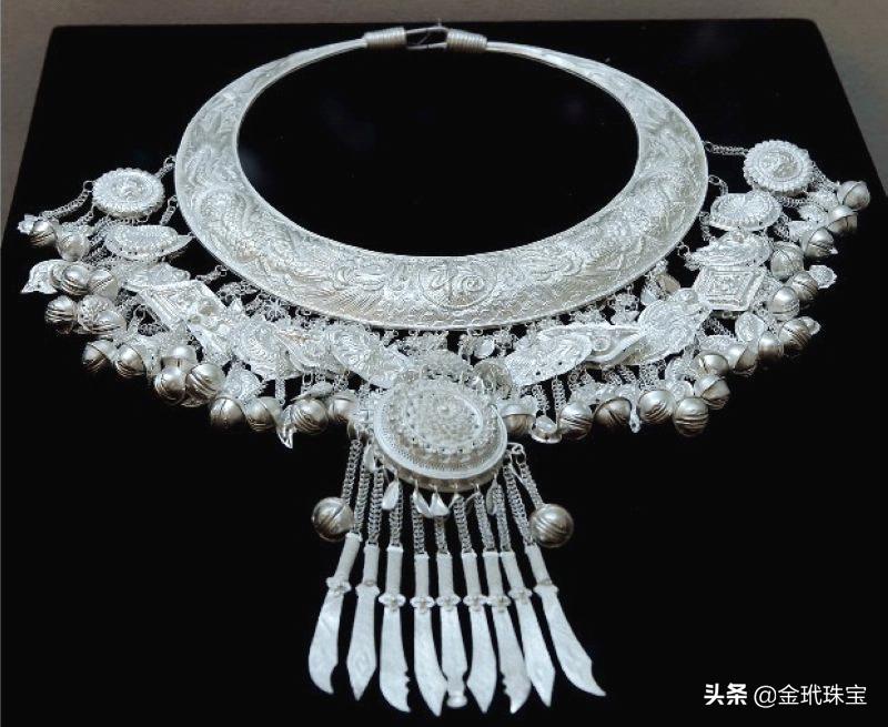 银首饰越戴越黑怎么回事,银首饰戴久了身体变黑