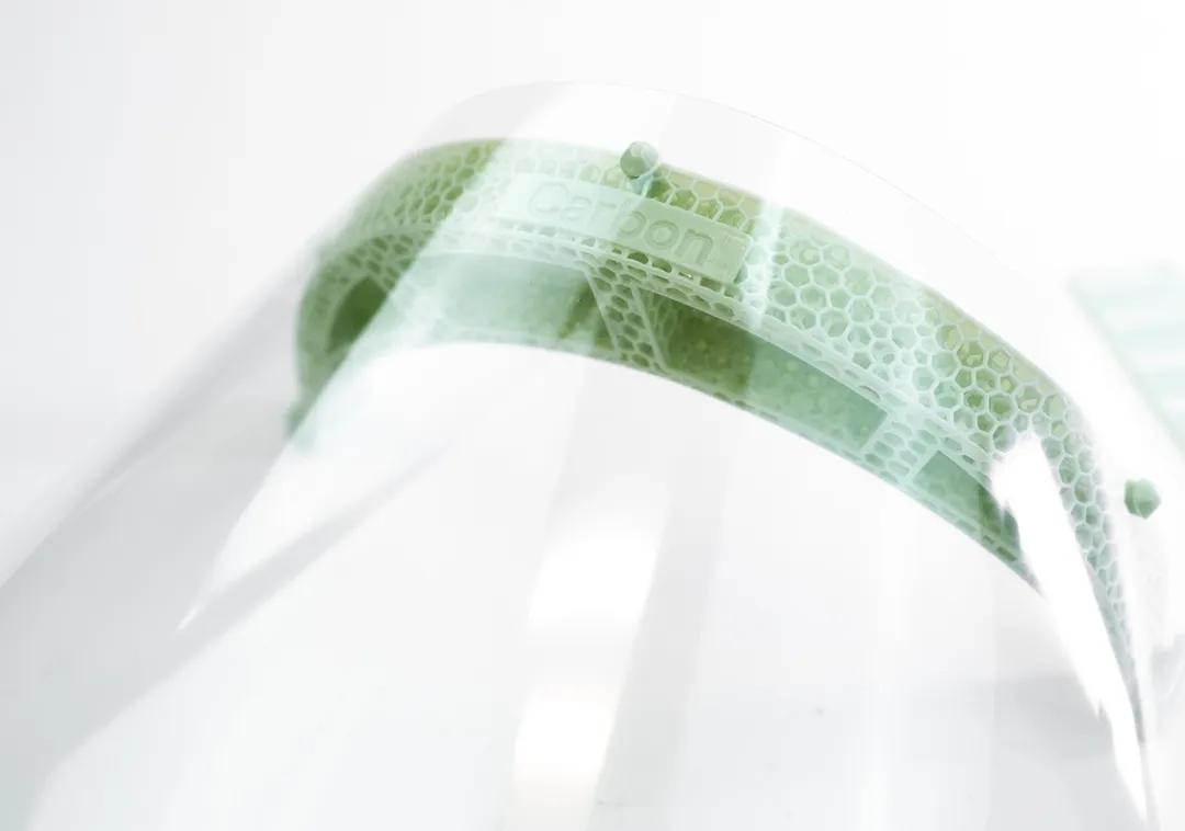 耐克阿迪最近情况,耐克阿迪最新现状和未来