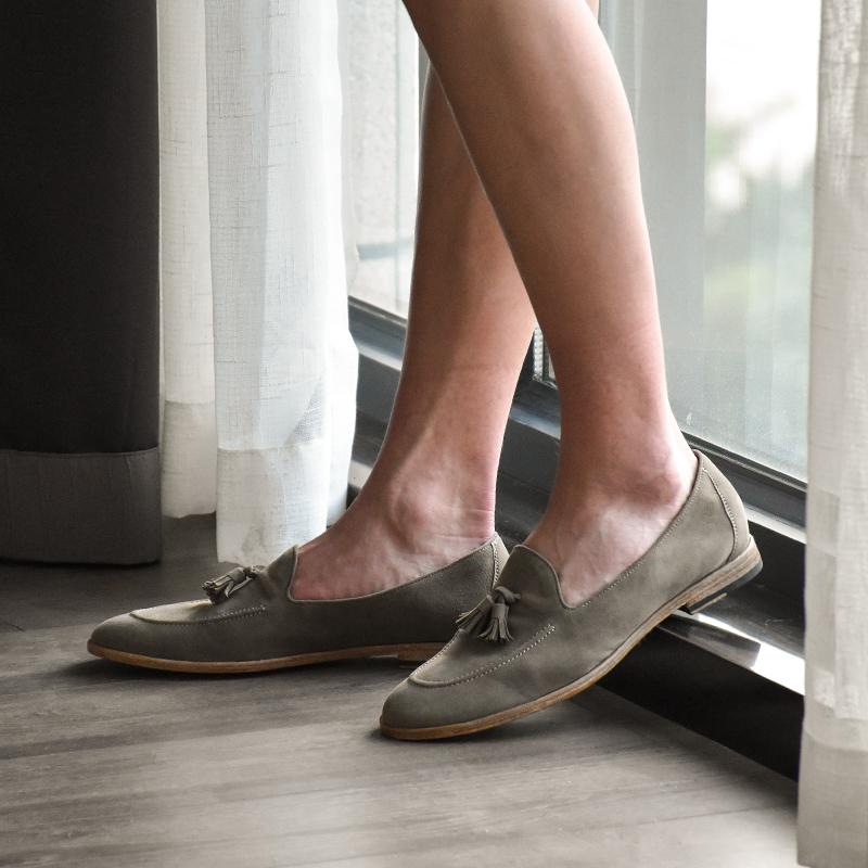 喜欢的皮鞋买回去不合脚，先别急着退