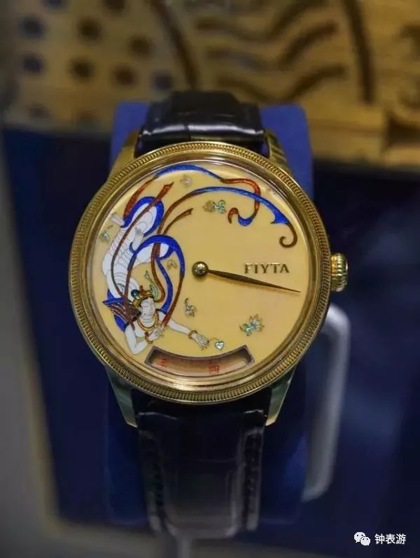 你手表真好看什么意思,你的手表真好看英语怎么说