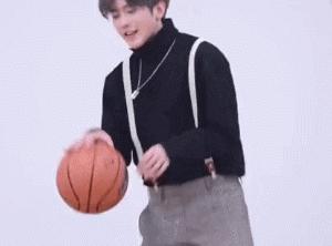 当蔡徐坤和你对话,当蔡徐坤在采访中聊到你时