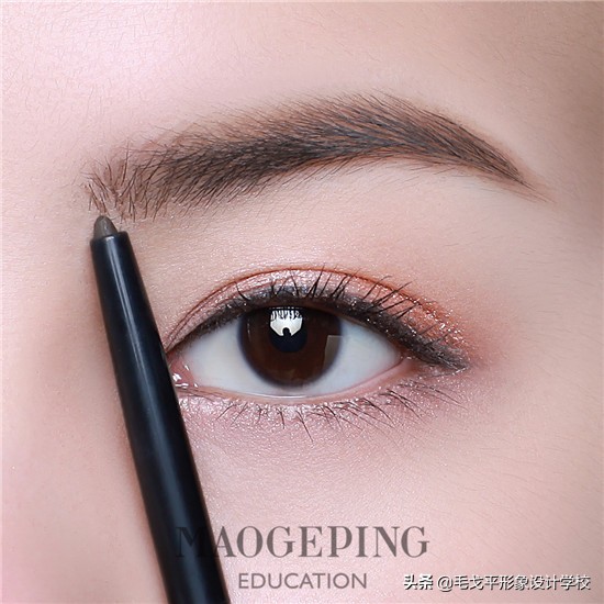 眉毛画好容易化妆怎么办,眉毛画得好浓